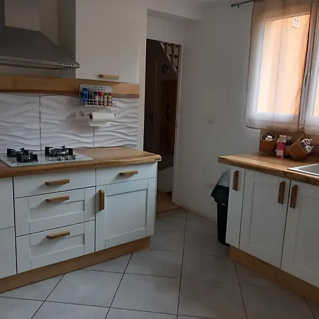 Villa 4 Chambres Avec Jacuzzi Saint-Maximin Exterior foto